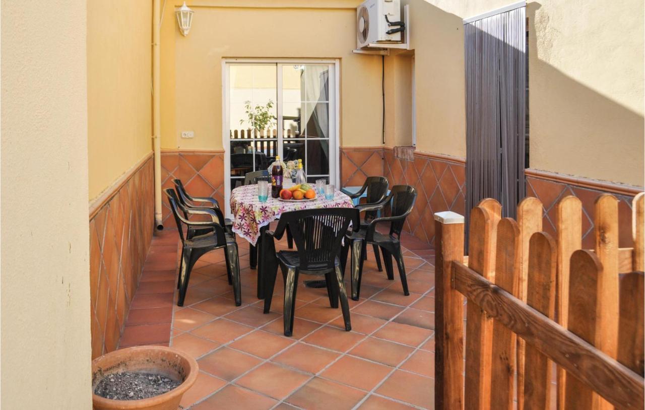 Cozy Home In Olivares With Outdoor Swimming Pool מראה חיצוני תמונה